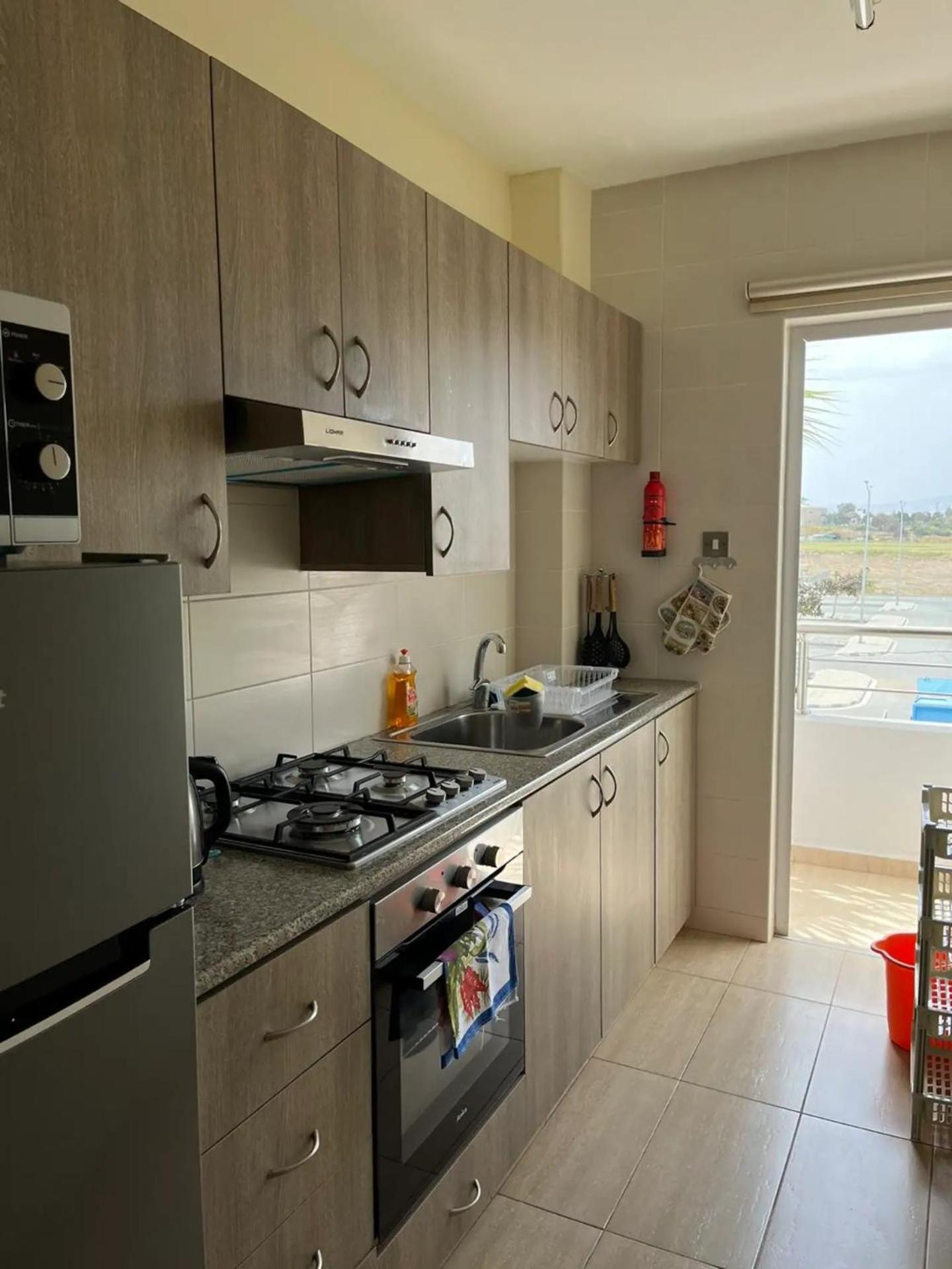 Beach Apartment Mackenzie, Larnaca Eksteriør billede