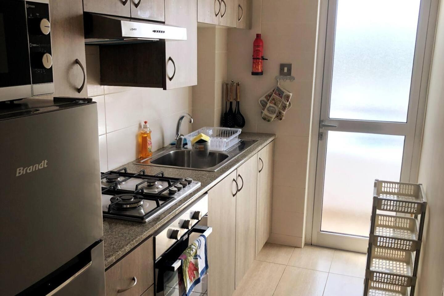 Beach Apartment Mackenzie, Larnaca Eksteriør billede